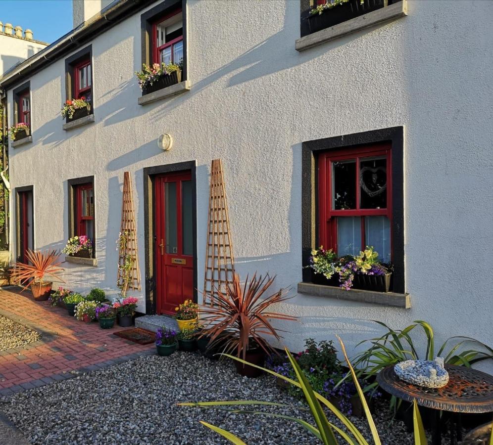 Hotel Nellys Bed And Bikes Westport Exterior foto