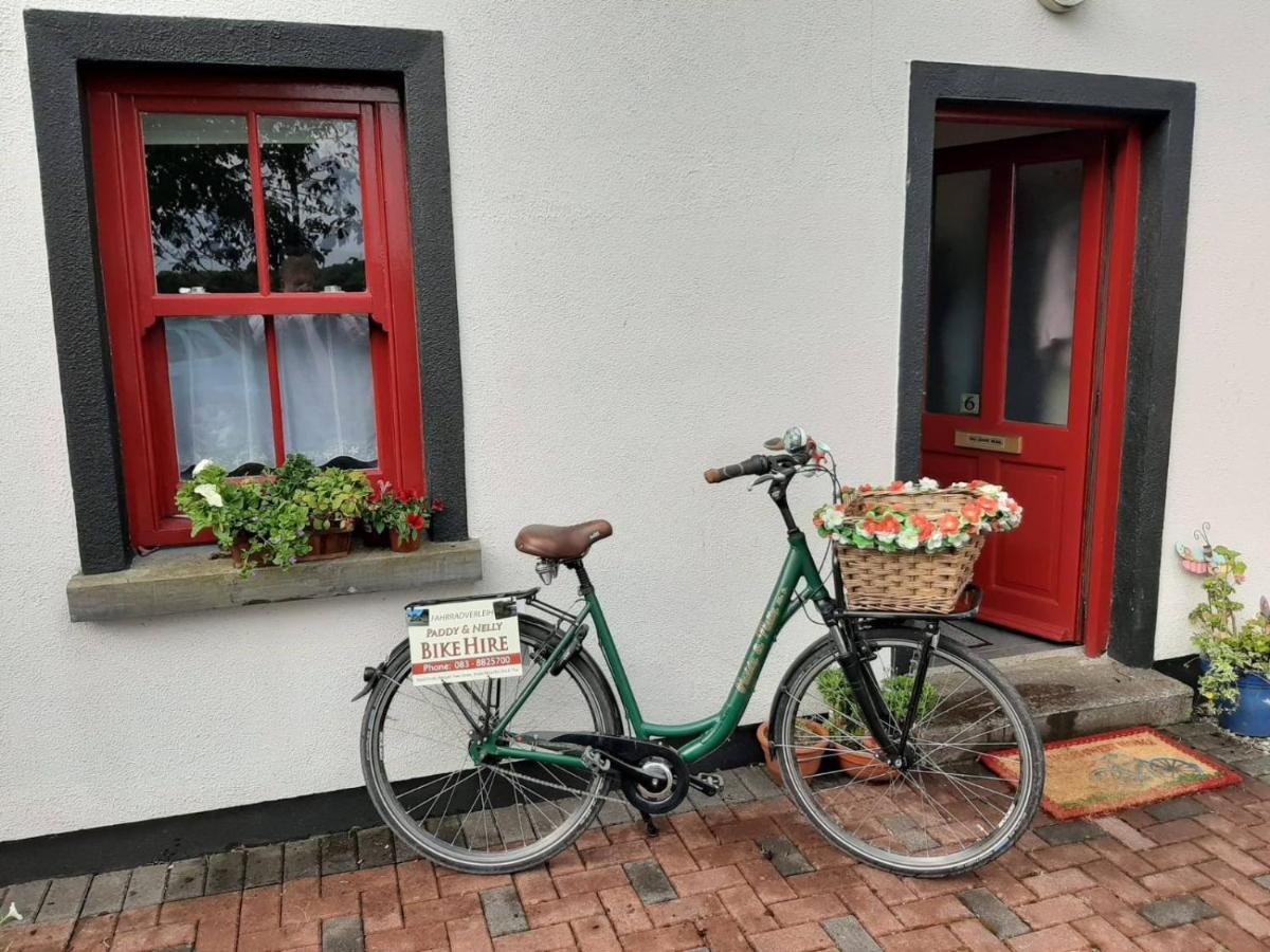 Hotel Nellys Bed And Bikes Westport Exterior foto